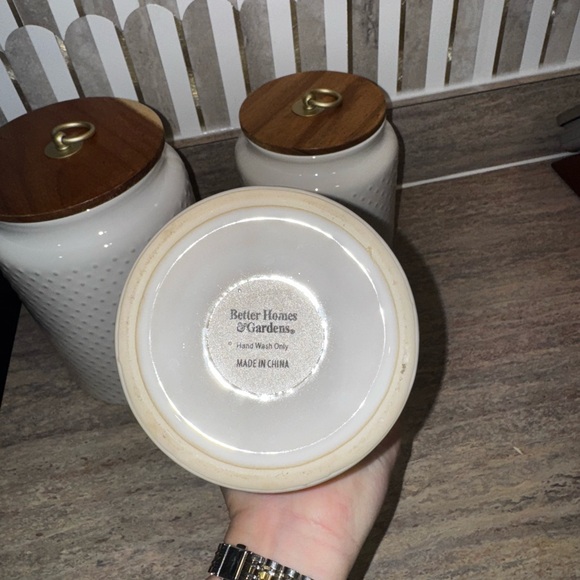 Better Homes And Gardens White Ceramic Canister Set with Brown Lids - Picture 6 of 6